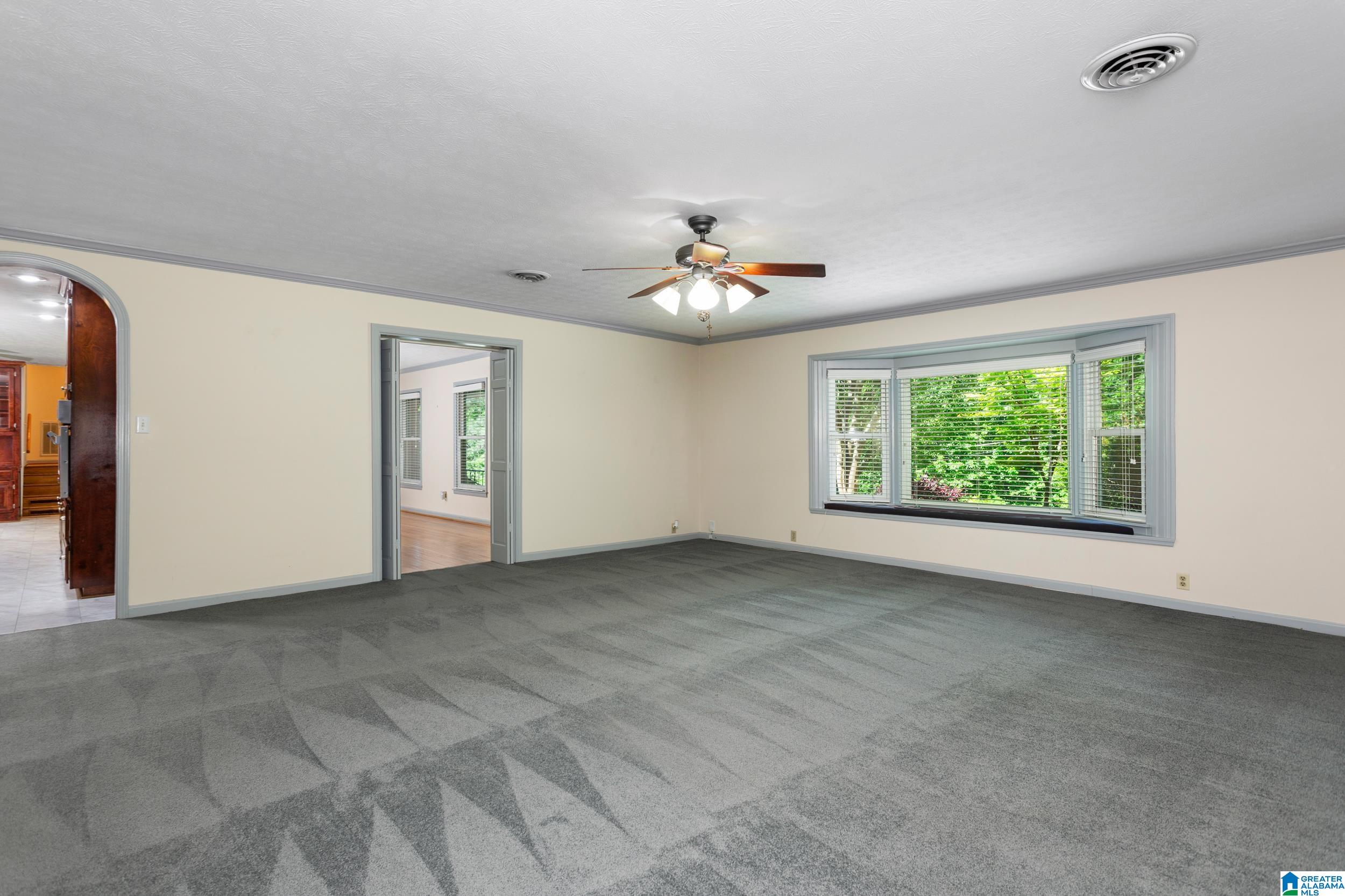605 Crestview Road Anniston, AL 36207 - Photo 16 of 44