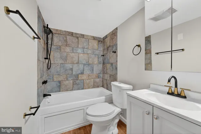 $479,000 | 4707 Iverson Place, Temple Hills, MD 20748