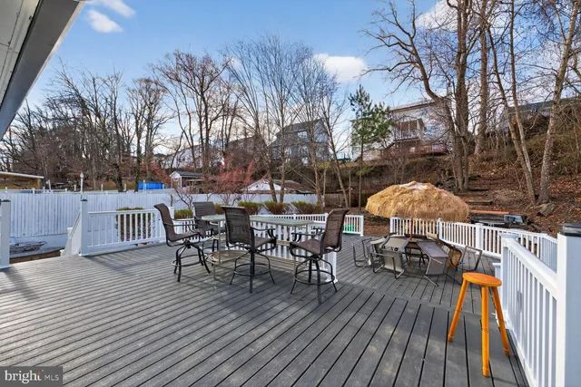 $479,000 | 4707 Iverson Place, Temple Hills, MD 20748