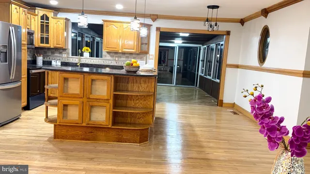 $479,000 | 4707 Iverson Place, Temple Hills, MD 20748