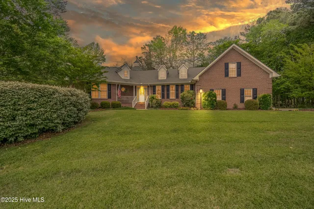 $679,000 | 114 South Fork Court, Hertford, NC 27944