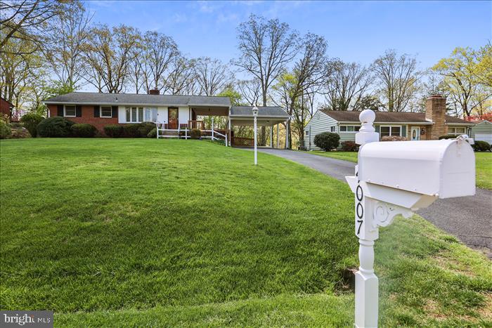4007 Foreston Road Beltsville, MD 20705 - Photo 5 of 59 Gallery Image 5