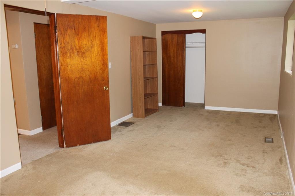 918 Cashiers Valley Road Brevard, NC 28712 - Photo 34 of 35 Gallery Image 34