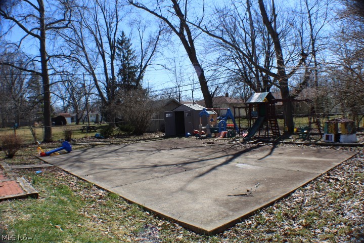 4898 Fairlawn Road Cleveland, OH 44124 - Photo 30 of 33 Additional shed and play time equipment!