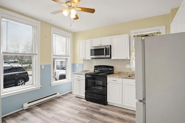 $1,995 | 100 North Franklin Street, Unit 2, Holbrook, MA 02343
