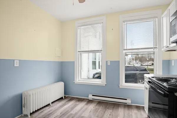 $1,995 | 100 North Franklin Street, Unit 2, Holbrook, MA 02343