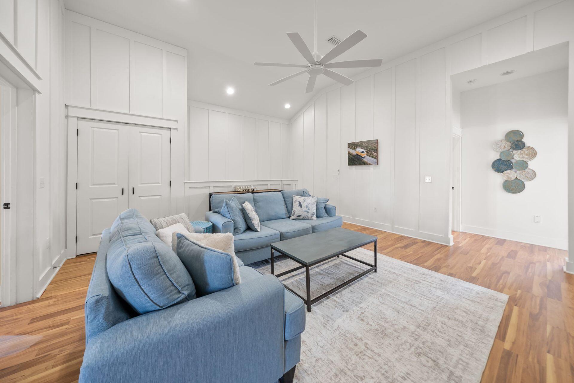 85 Cobia Street Destin, FL 32541 - Photo 49 of 59 51-upstairs-lounge-wide-destin-fl
