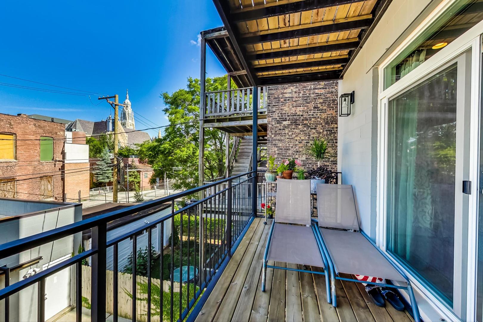 1033 South Racine Avenue, Unit 2S Chicago, IL 60607 - Photo 19 of 24