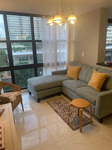 $2,850 | 2017 South Ocean Drive, Unit 307, Hallandale Beach, FL 33009