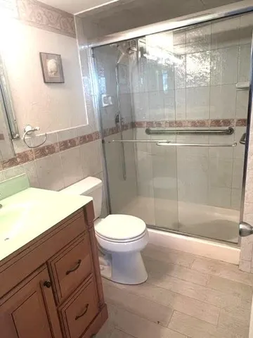 $2,850 | 2017 South Ocean Drive, Unit 307, Hallandale Beach, FL 33009