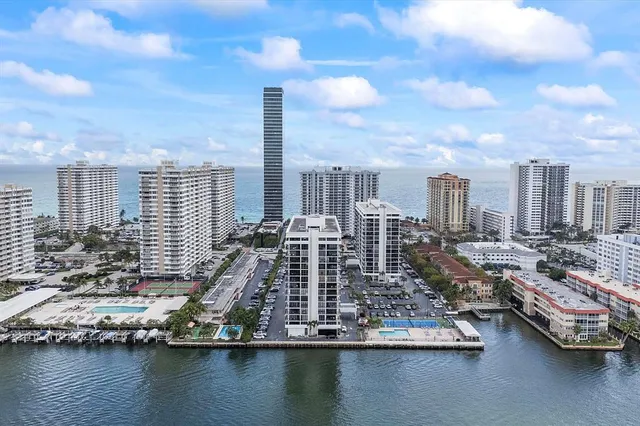 $2,850 | 2017 South Ocean Drive, Unit 307, Hallandale Beach, FL 33009