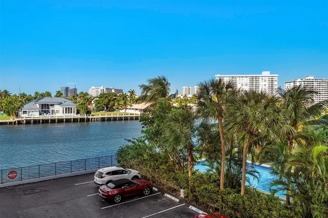 $2,850 | 2017 South Ocean Drive, Unit 307, Hallandale Beach, FL 33009