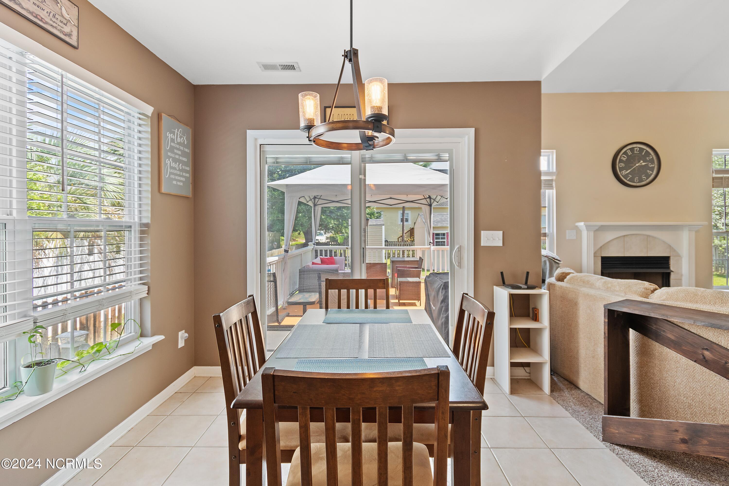 1462 East Boiling Spring Road Southport, NC 28461 - Photo 11 of 44 1462EBoilingSpringsRd - 10