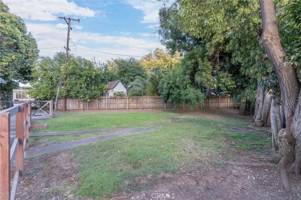 559 East Chico, CA 95928 - Photo 26 of 32 a view of a park with large trees
