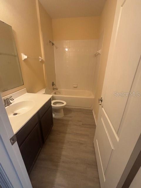 1419 Pacific Road Poinciana, FL 34759 - Photo 2 of 10