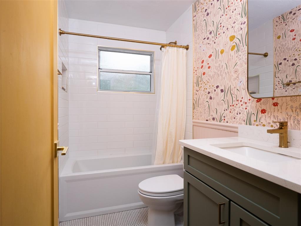 5213 Southwest 94th Street Gainesville, FL 32608 - Photo 17 of 21