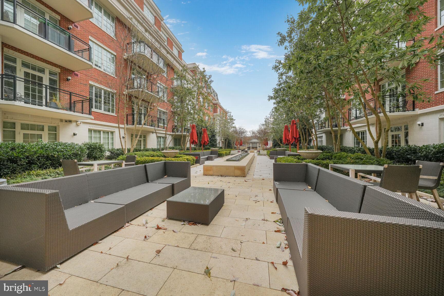 6900 Fleetwood Road, Unit 401 McLean, VA 22101 - Photo 27 of 29 a view of a city with patio