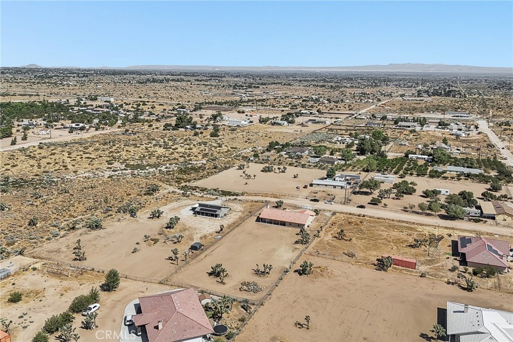 6087 Elsinore Road Phelan, CA 92371 - Photo 55 of 64 Gallery Image 55