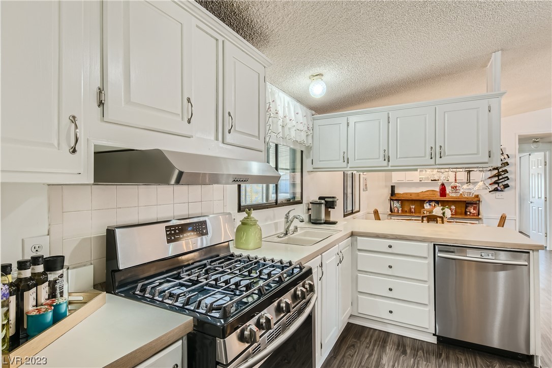 2002 Cullen Street Henderson, NV 89002 - Photo 13 of 51