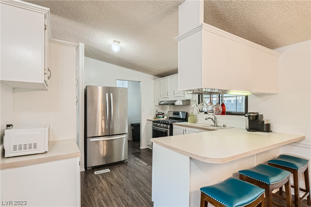 2002 Cullen Street Henderson, NV 89002 - Photo 16 of 51
