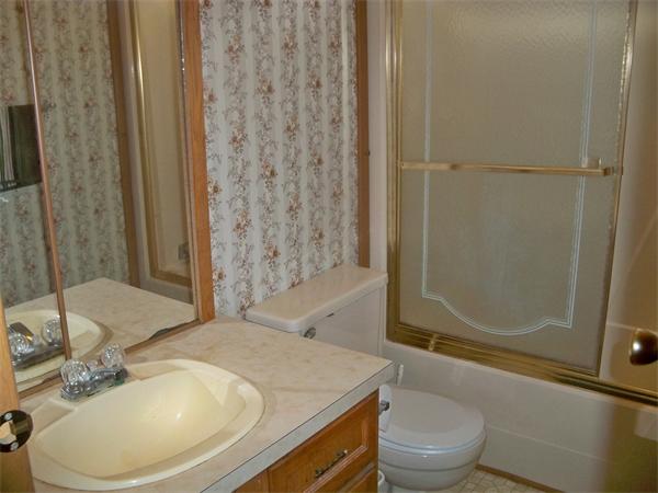 500 Mendon Road, Unit 2CASTLE Attleboro, MA 02703 - Photo 17 of 21 Gallery Image 17