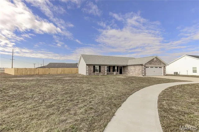 $299,900 | 1205 Yosemite, Sikeston, MO 63801