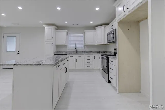 $299,900 | 1205 Yosemite, Sikeston, MO 63801