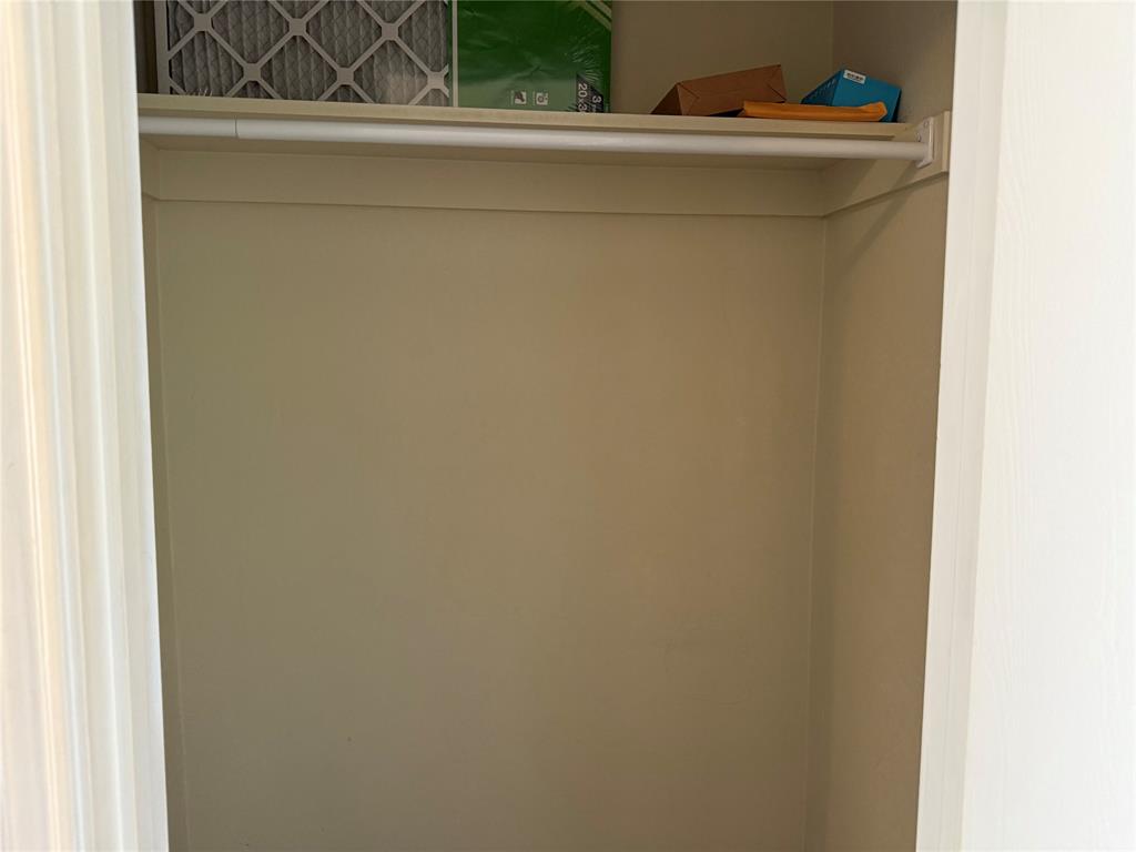 4514 Quail Run Road Sherman, TX 75092 - Photo 11 of 34 View of closet