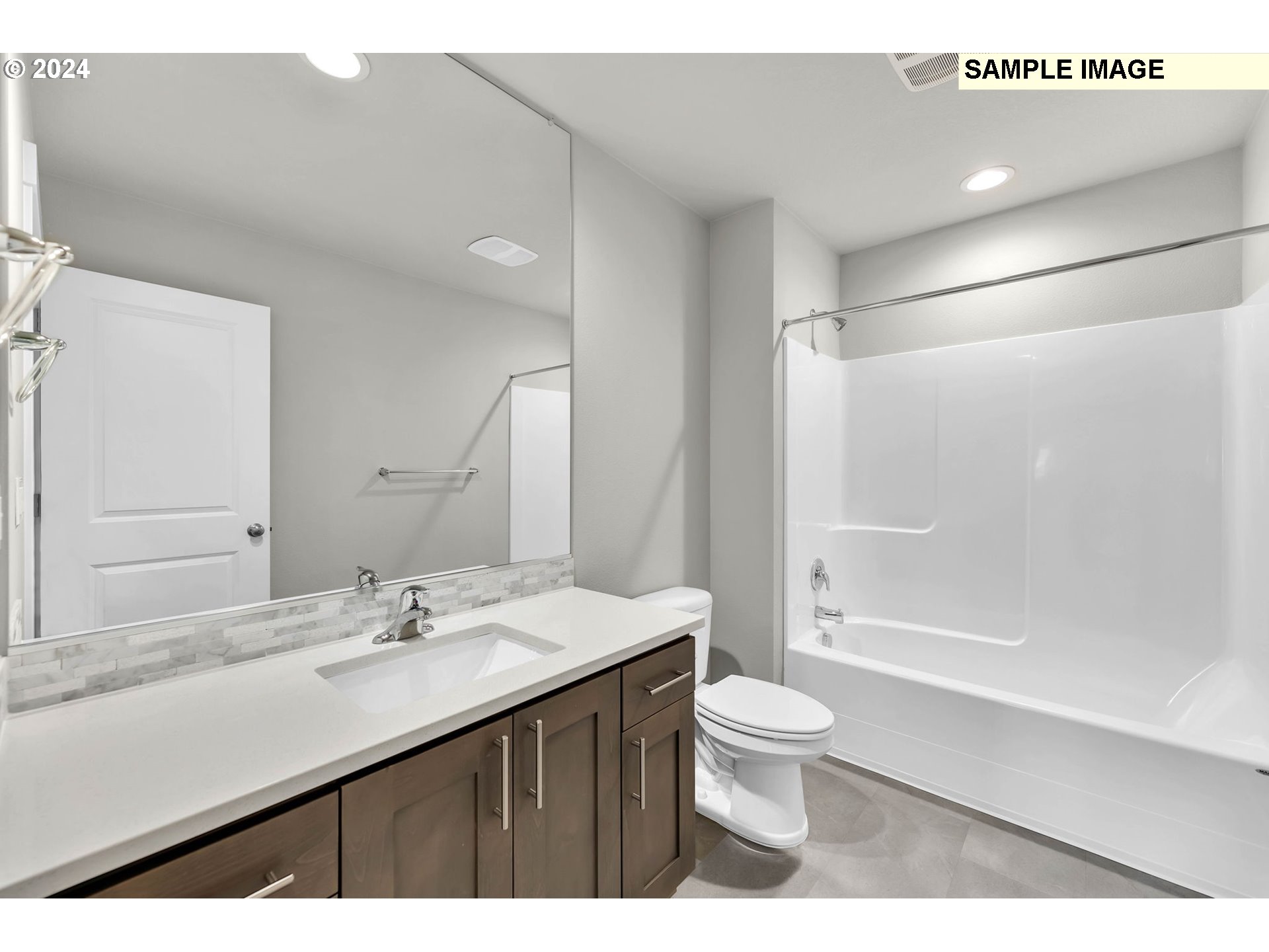 2829 Northeast Claire Road, Unit 209 Estacada, OR 97023 - Photo 30 of 33