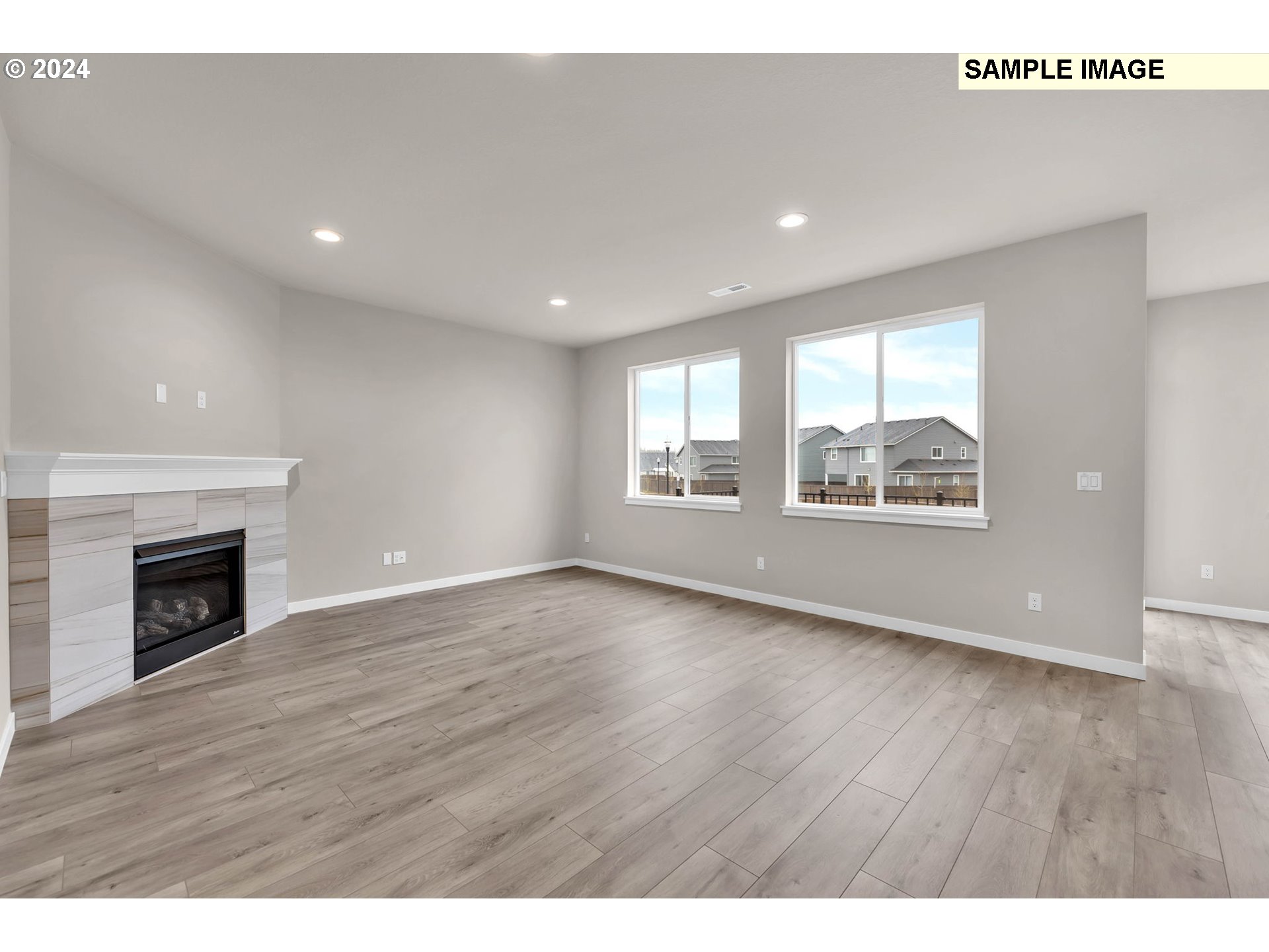 2829 Northeast Claire Road, Unit 209 Estacada, OR 97023 - Photo 4 of 33