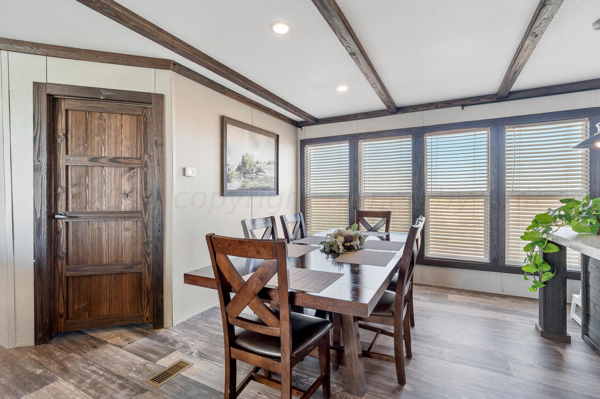 10400 Anderson Road Amarillo, TX 79118 - Photo 6 of 14 Dining Area