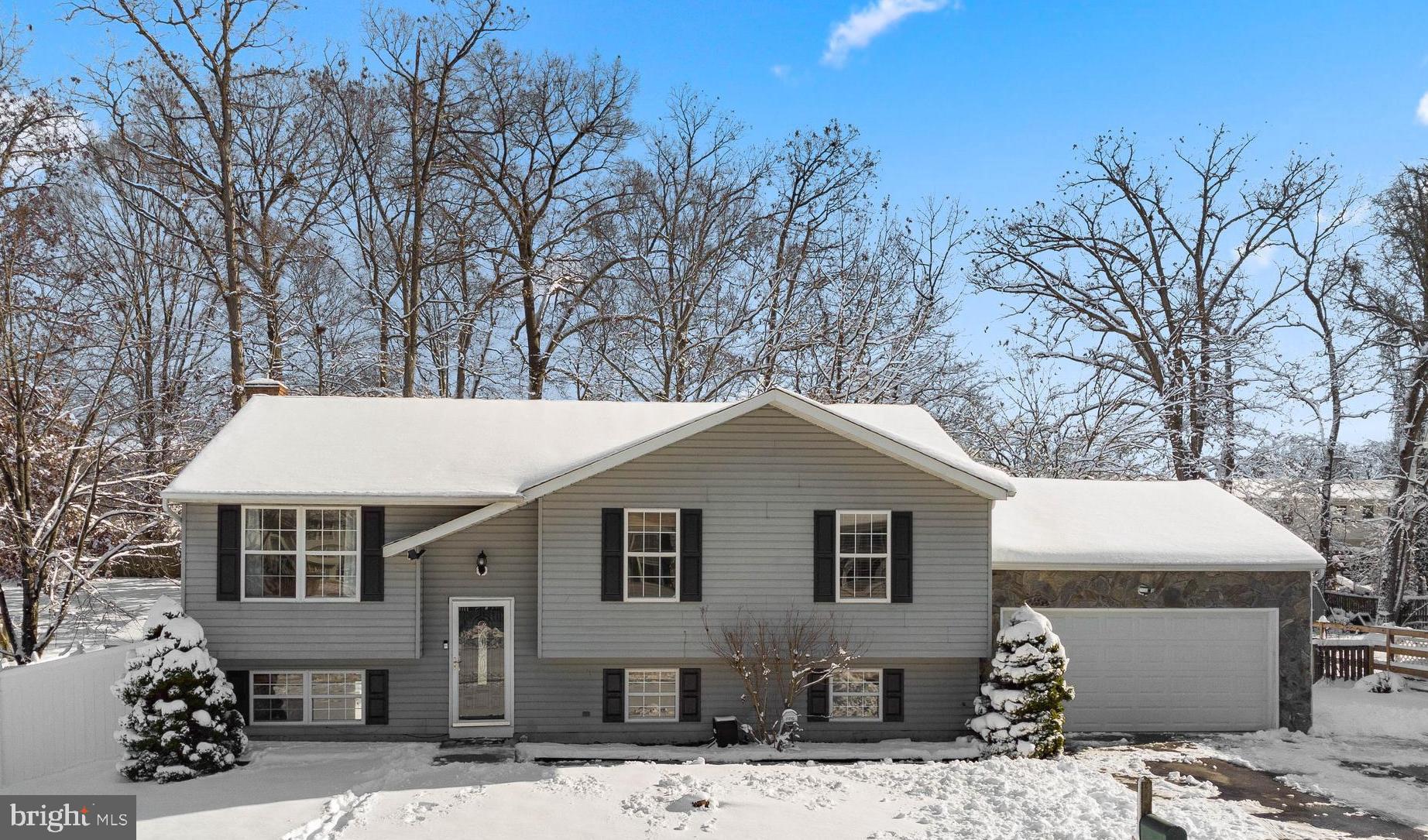 633 Riden Street Odenton, MD 21113 - Photo 1 of 26 Welcome to 633 Riden Street in Odenton!