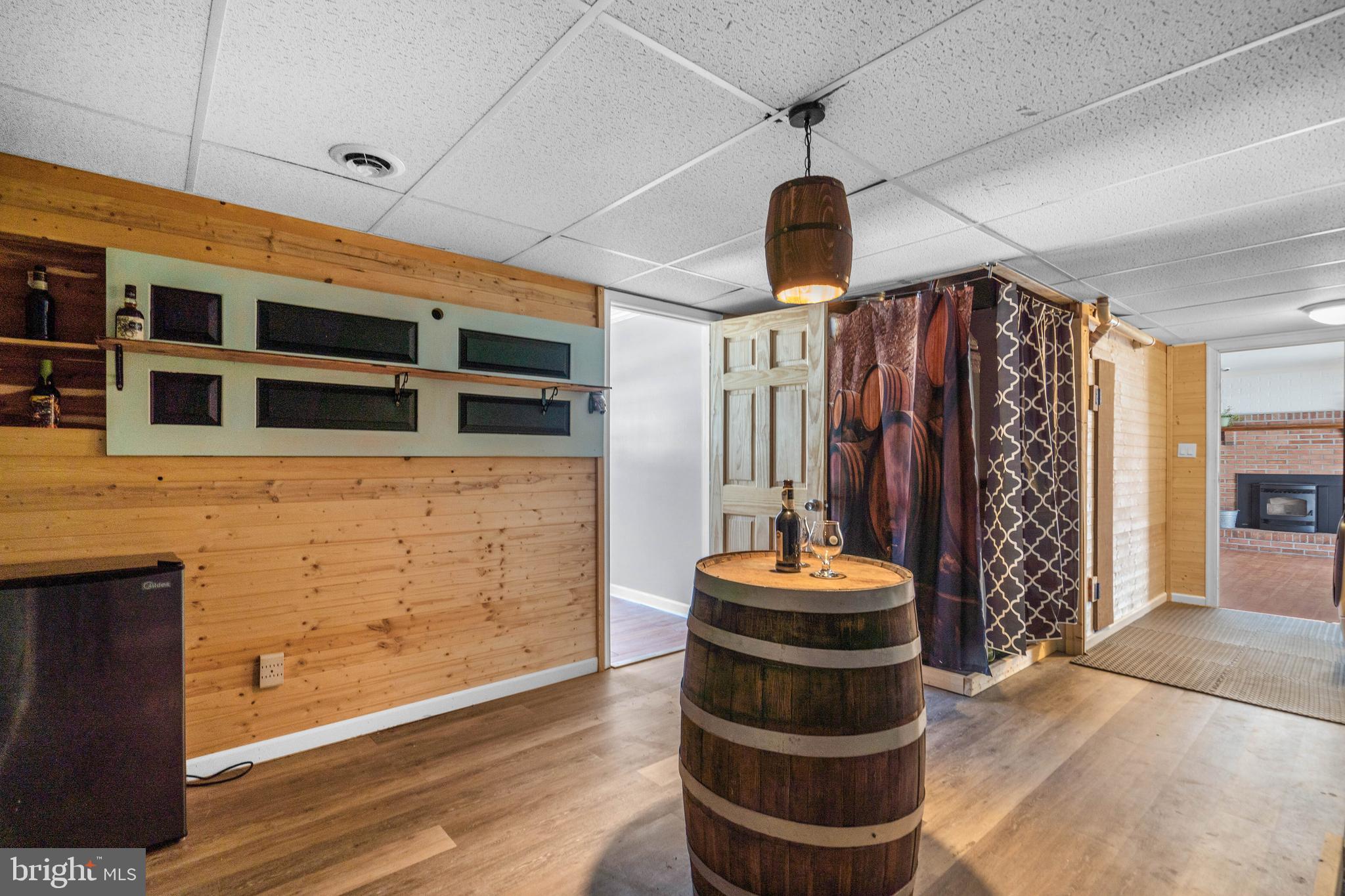 633 Riden Street Odenton, MD 21113 - Photo 20 of 26 Bonus bar room between utility and garage access