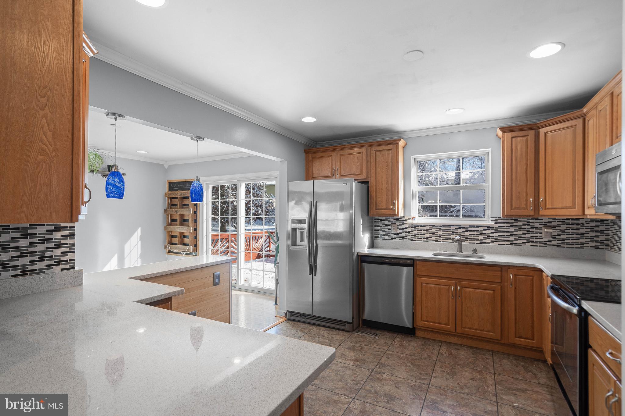 633 Riden Street Odenton, MD 21113 - Photo 5 of 26 Updated kitchen with stainless steel