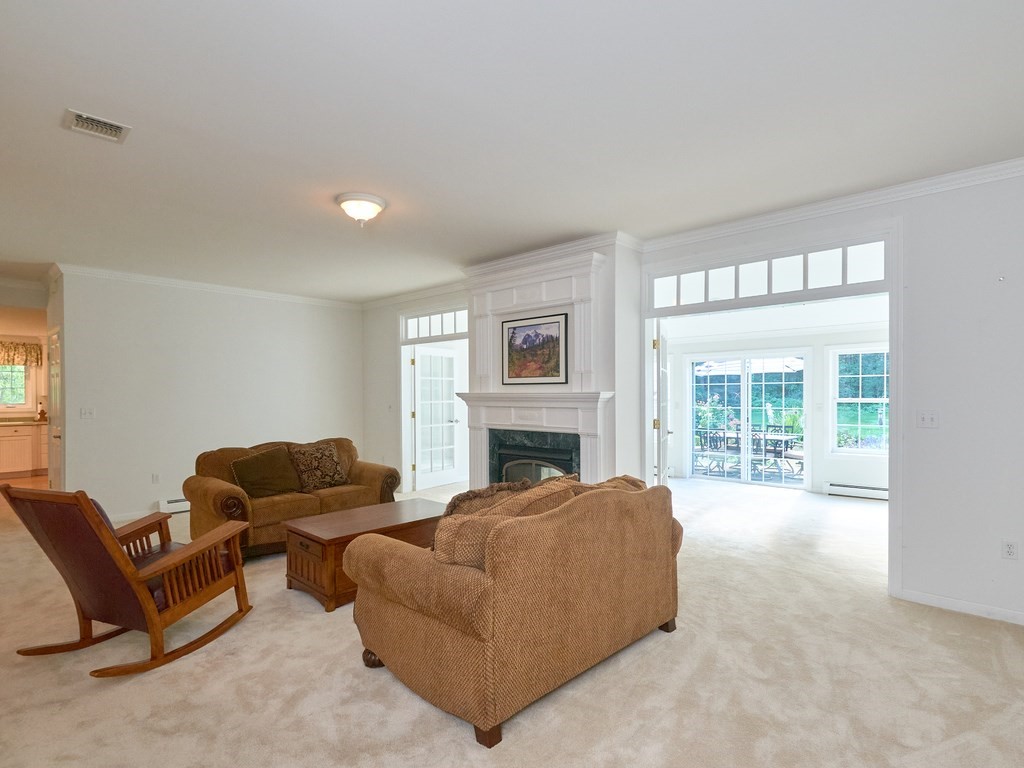 128 Benjamin Road Shirley, MA 01464 - Photo 11 of 39