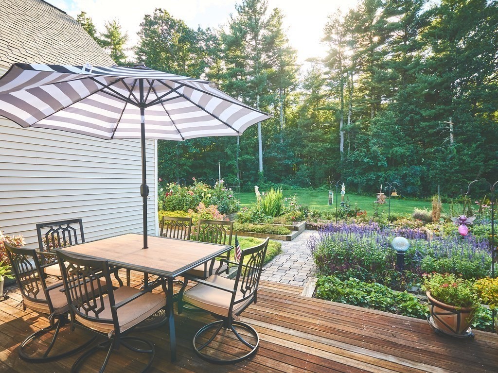 128 Benjamin Road Shirley, MA 01464 - Photo 13 of 39