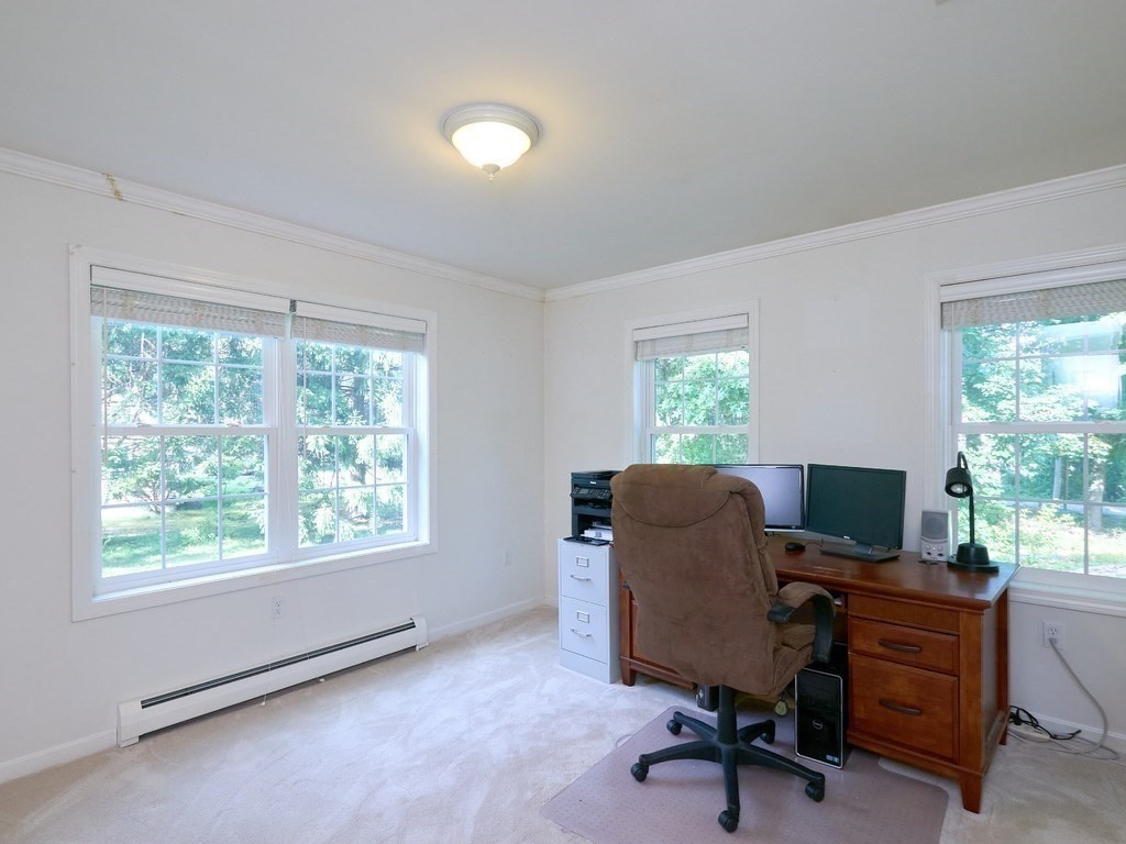 128 Benjamin Road Shirley, MA 01464 - Photo 27 of 39
