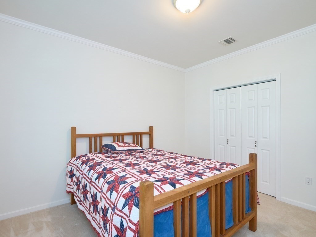 128 Benjamin Road Shirley, MA 01464 - Photo 31 of 39