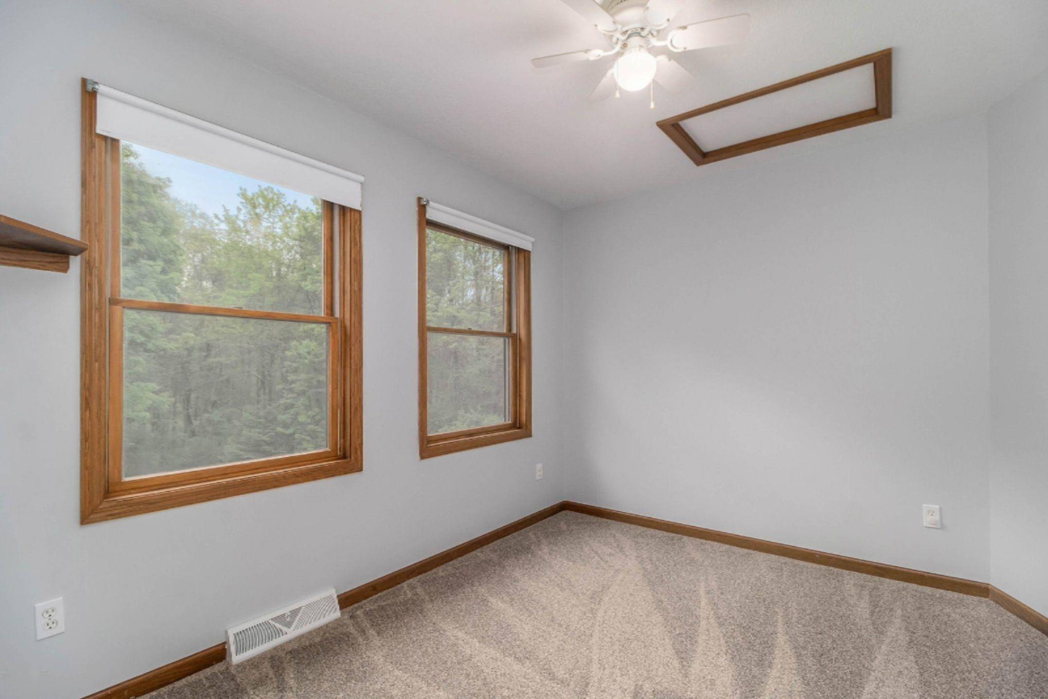 19240 Jessup Road Battle Creek, MI 49014 - Photo 9 of 20 A2AGxETY