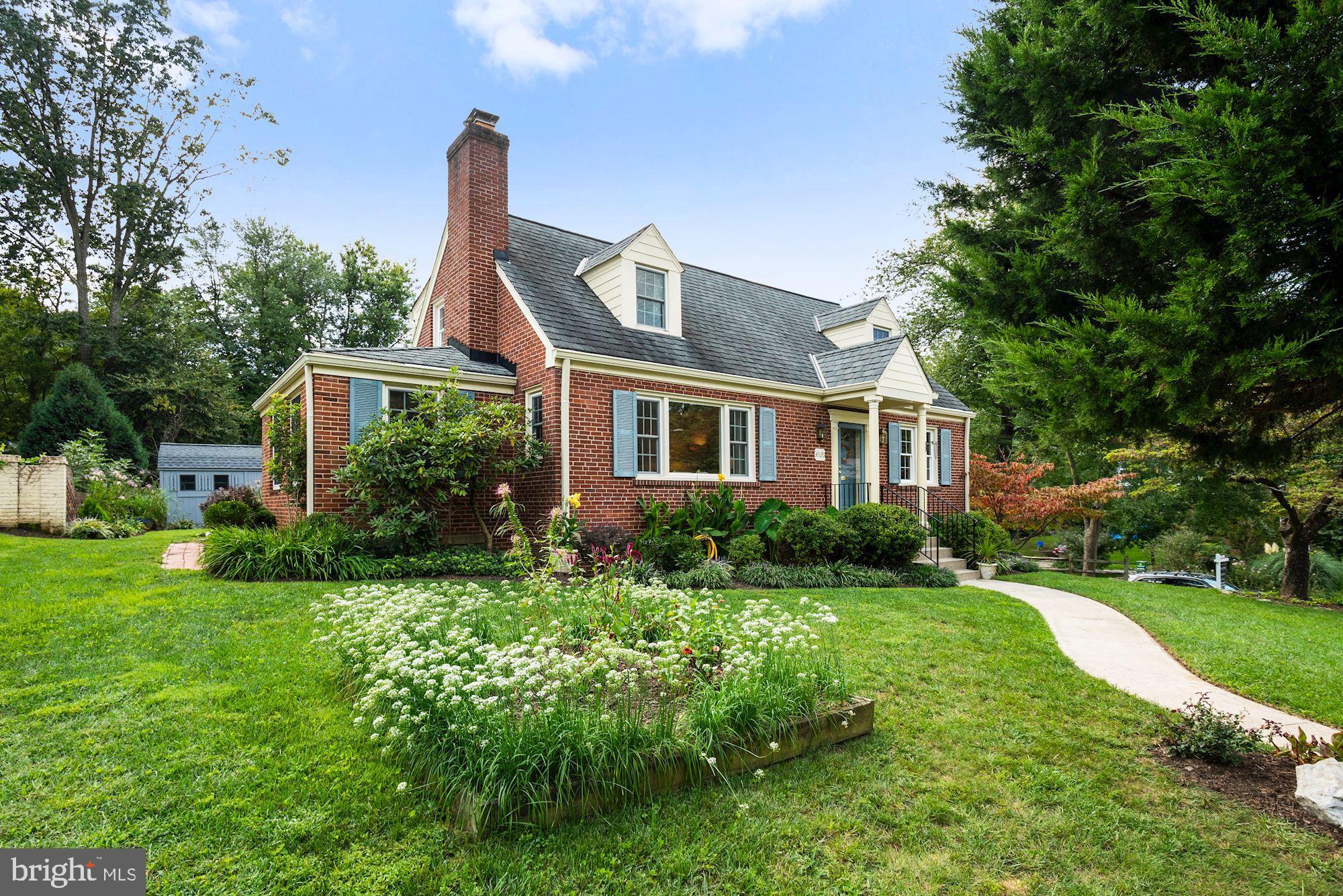 4520 Saul Road Bethesda, MD 20814 - Photo 2 of 33 Gallery Image 2