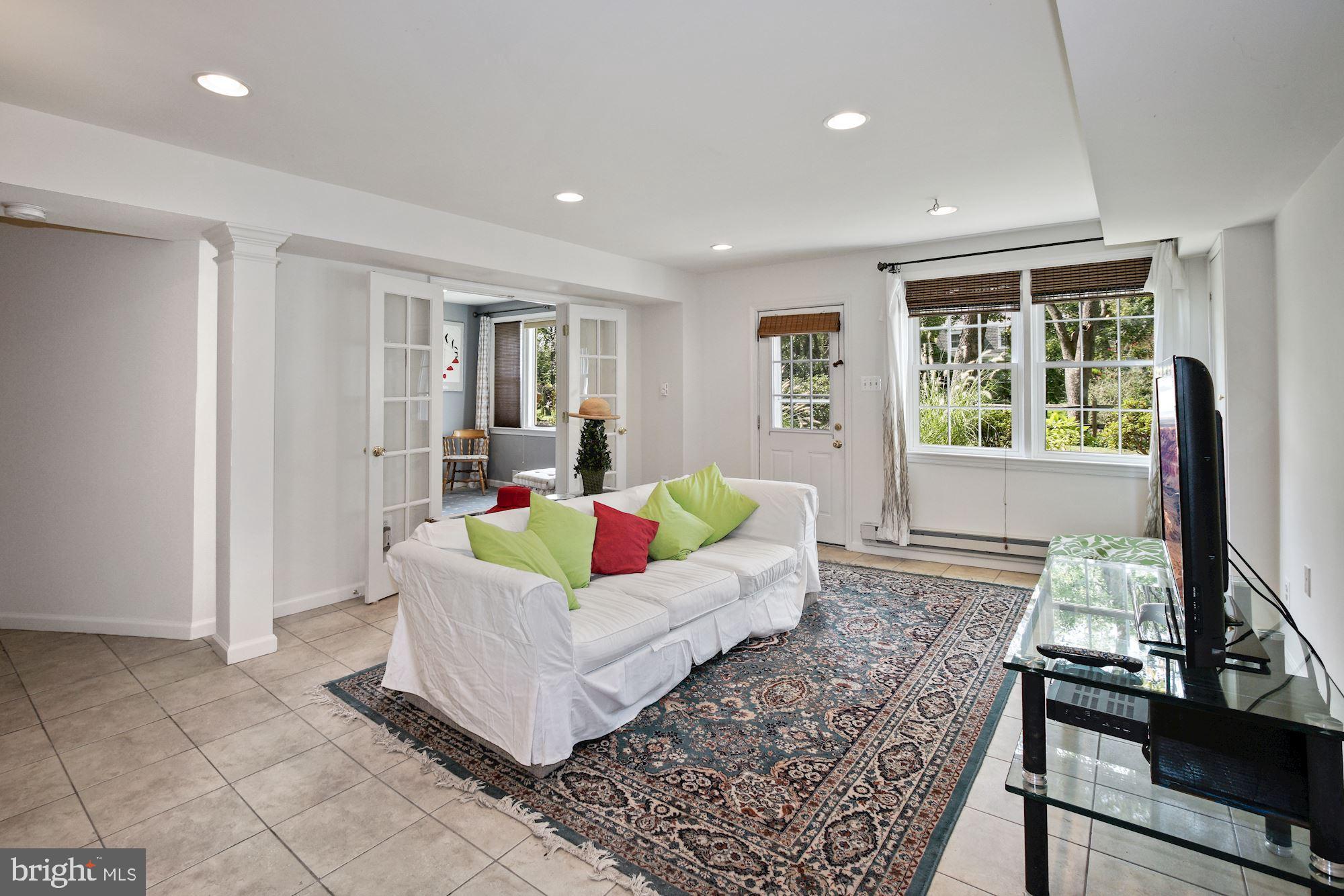 4520 Saul Road Bethesda, MD 20814 - Photo 24 of 33 Gallery Image 24