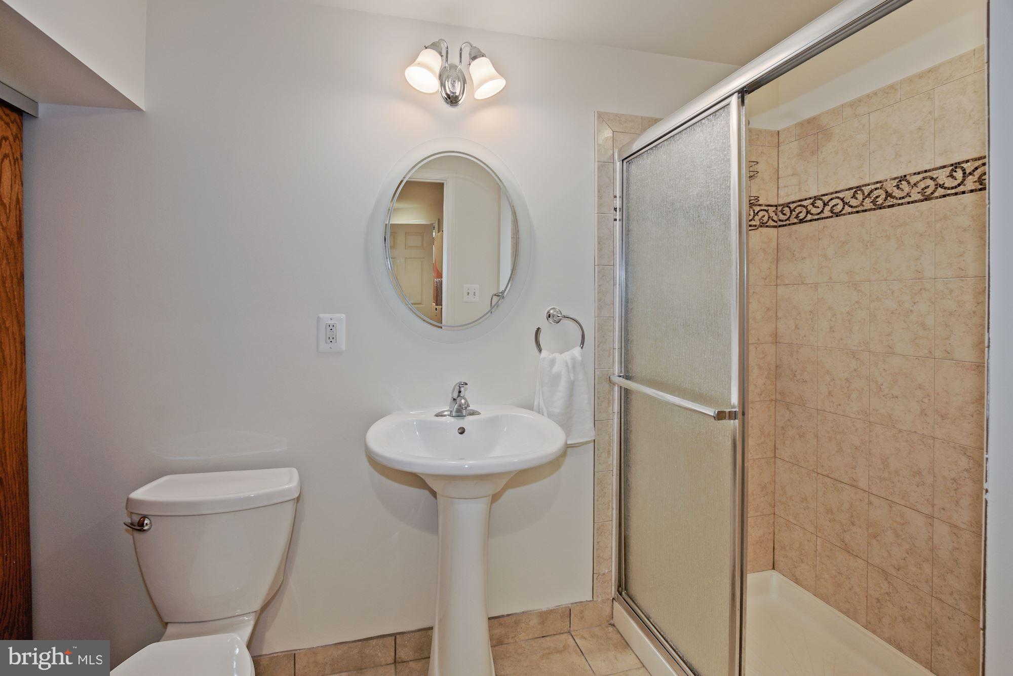 4520 Saul Road Bethesda, MD 20814 - Photo 27 of 33 Gallery Image 27