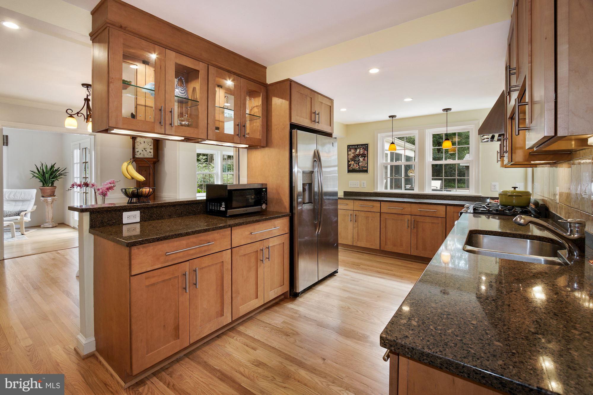 4520 Saul Road Bethesda, MD 20814 - Photo 7 of 33 Gallery Image 7