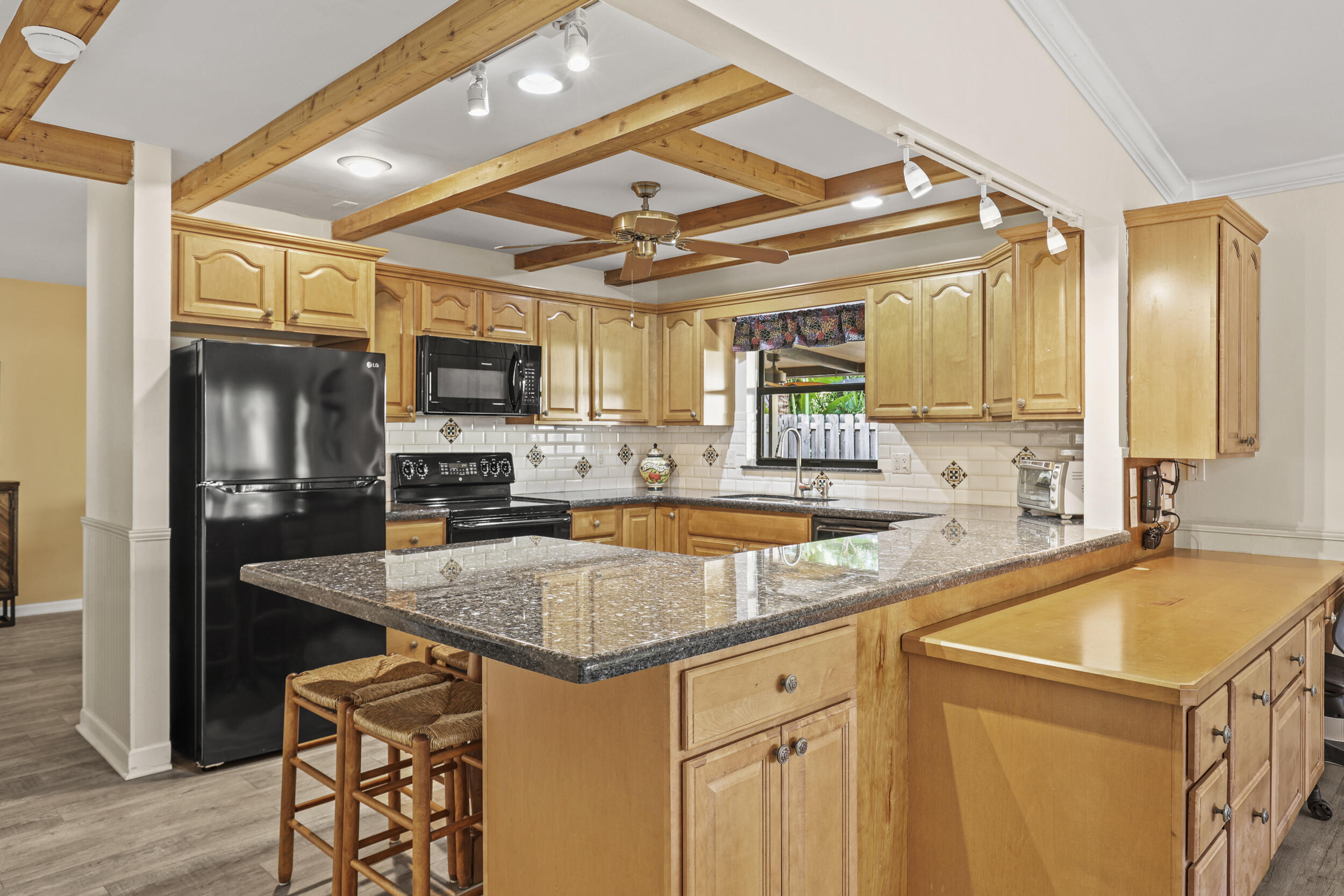 1089 Raintree Drive Palm Beach Gardens, FL 33410 - Photo 14 of 38 1089 Raintree Dr