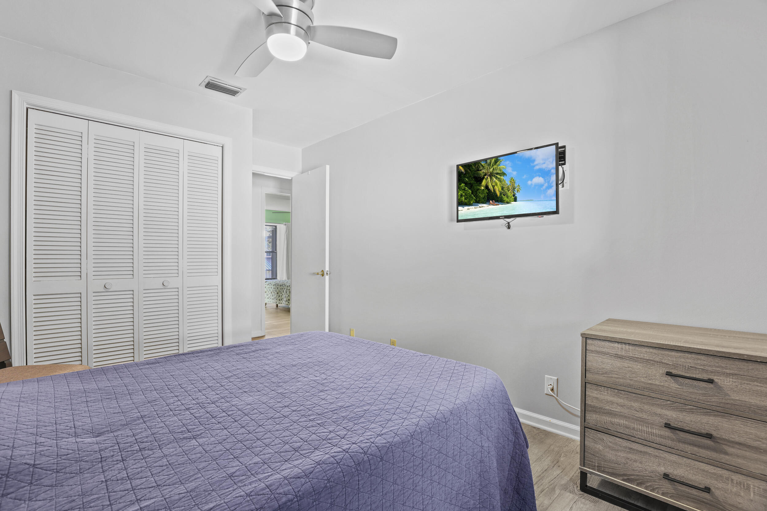 1089 Raintree Drive Palm Beach Gardens, FL 33410 - Photo 25 of 38 1089 Raintree Dr
