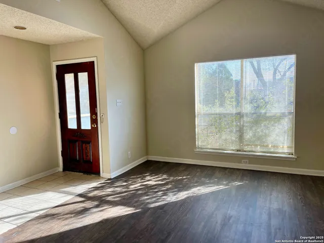$1,650 | 8600 Wood Wind, San Antonio, TX 78251