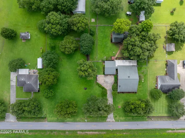 $475,000 | 6320 Ebenezer Road, Crowley, LA 70526