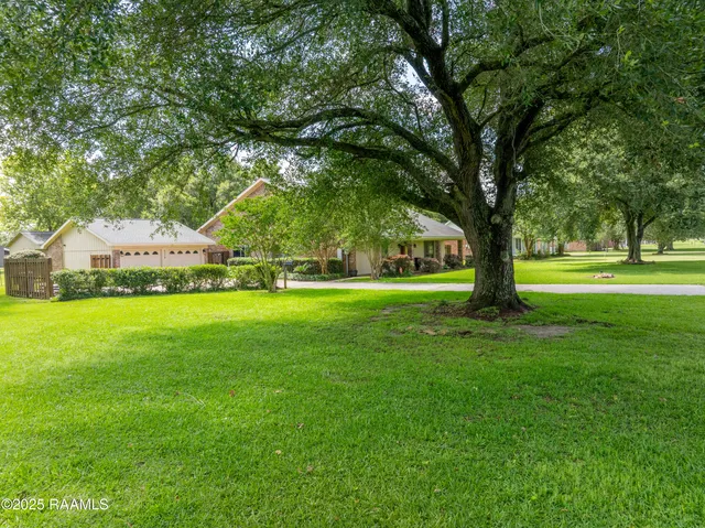 $475,000 | 6320 Ebenezer Road, Crowley, LA 70526