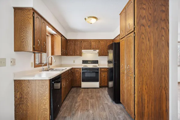 $375,000 | 332 Elderberry Road, Clearwater, MN 55320