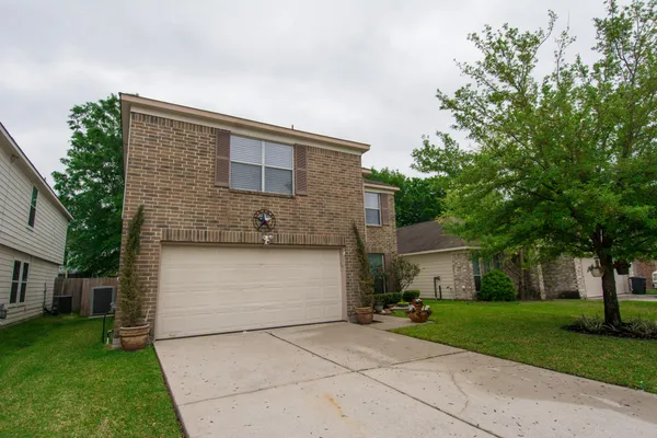 $2,100 | 16933 Scenic Knoll, Conroe, TX 77385